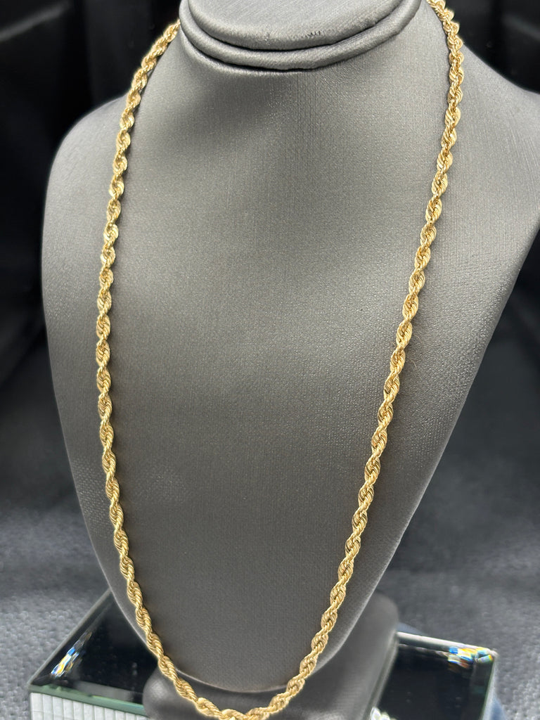 14 Karat Yellow Gold Ladies / Gents Rope Chain