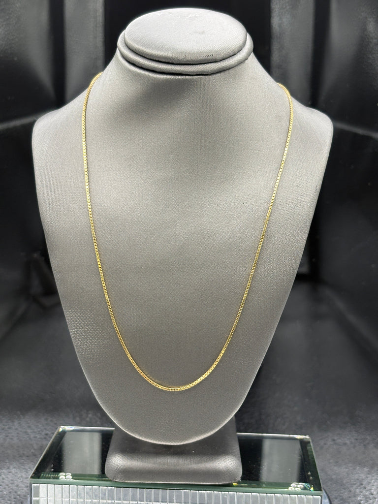 14 Karat Yellow Gold Gents/Ladies Mirrored Box Link Chain