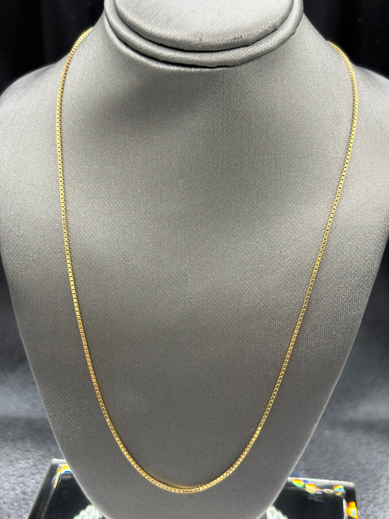 14 Karat Yellow Gold Gents/Ladies Mirrored Box Link Chain