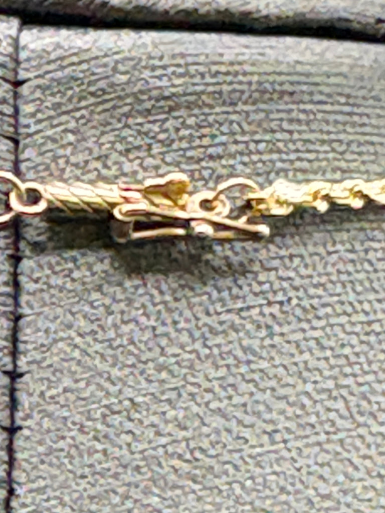 14 Karat Yellow Gold Ladies Solid Diamond-Cut Rope Chain