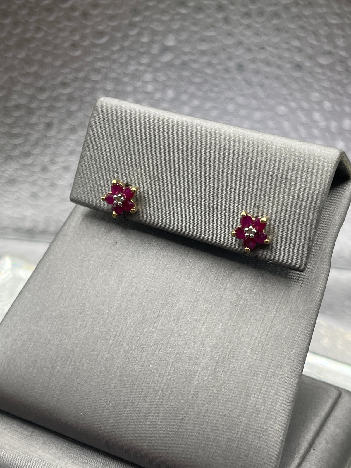 Ladies 10 Karat Solid Yellow Gold Ruby and Diamond Stud Earrings