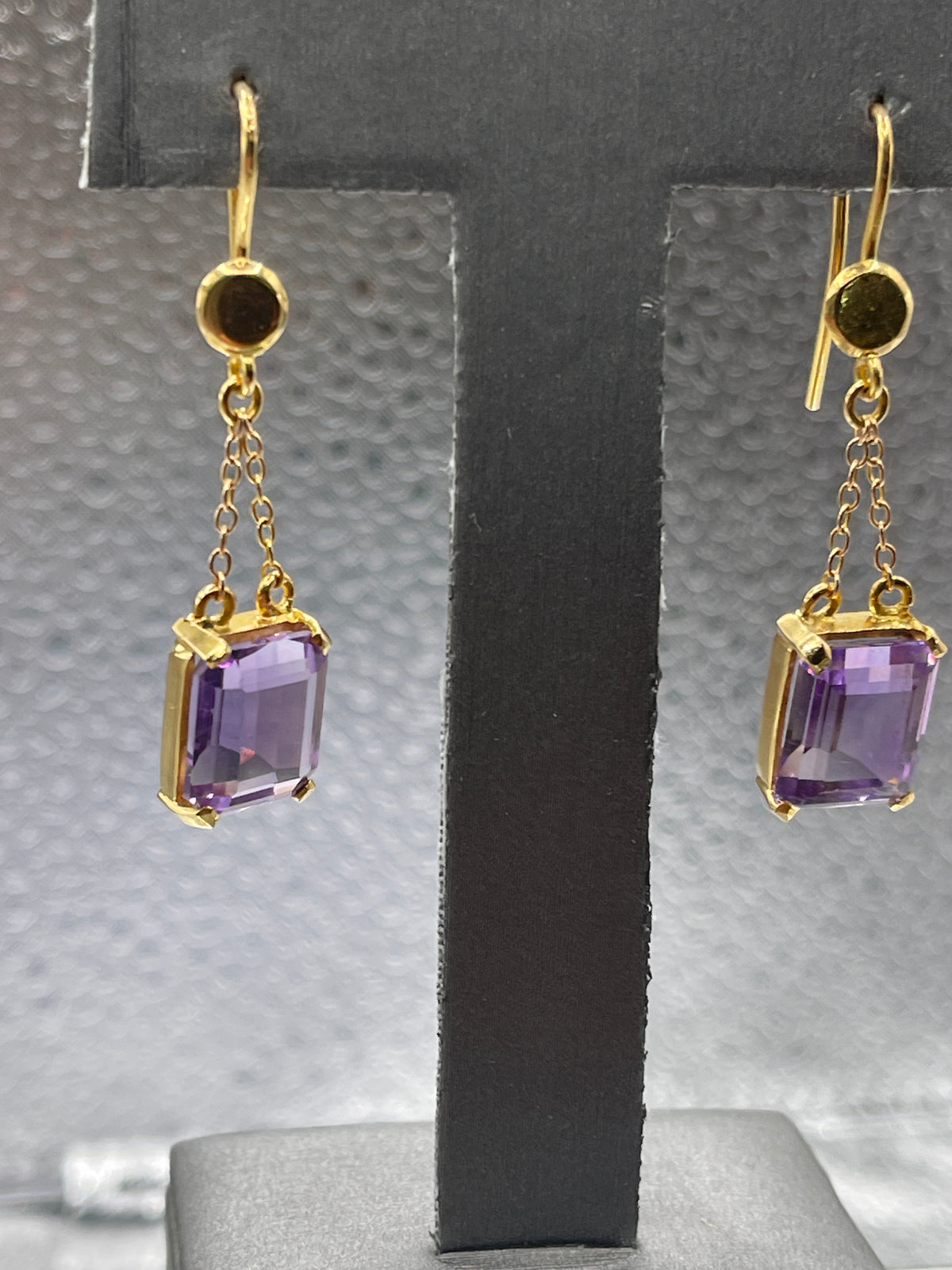 Ladies Fabulous 22 Karat Solid Yellow Gold Amethyst Earrings