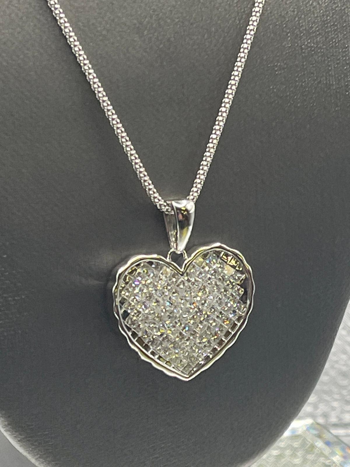Ladies 14 karat White Gold Princess Cut Diamond Heart Pendant