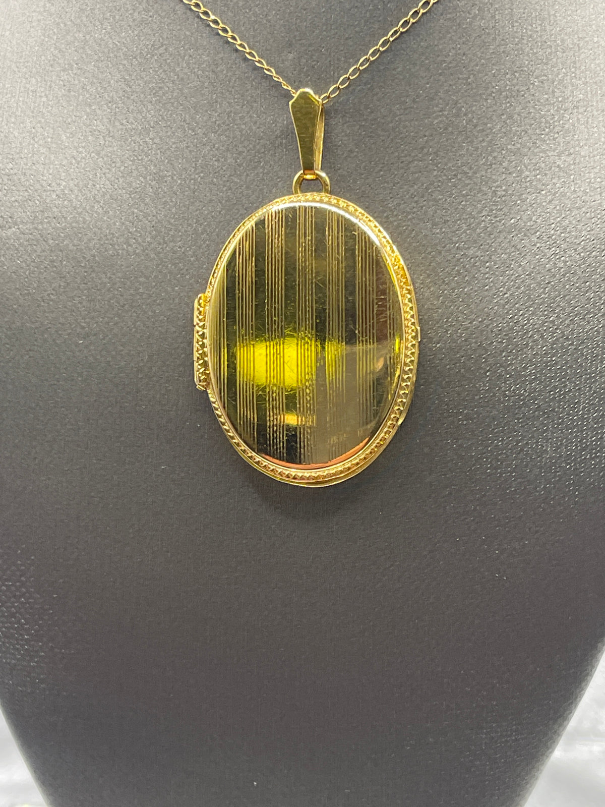 View two of Classic Ladies 18 Karat Yellow Gold Oval 2 Picture Locket