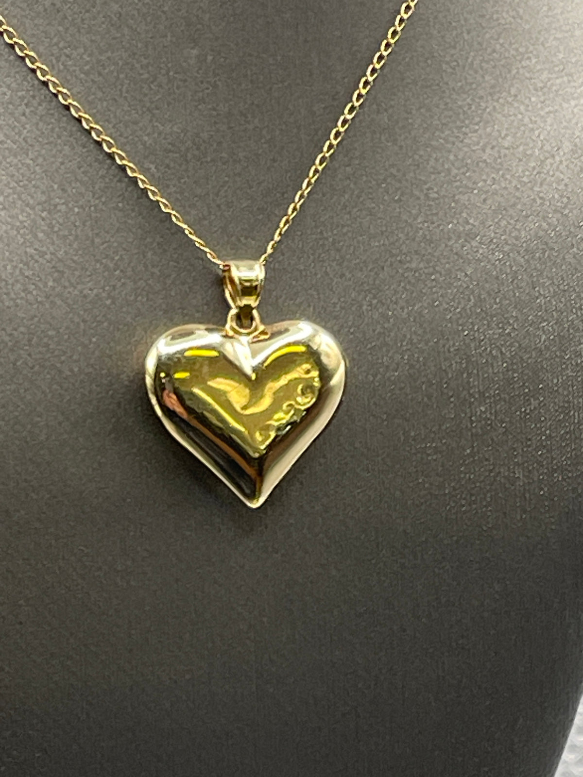 View two of Ladies 14 Karat Solid Yellow Gold Heart Pendant