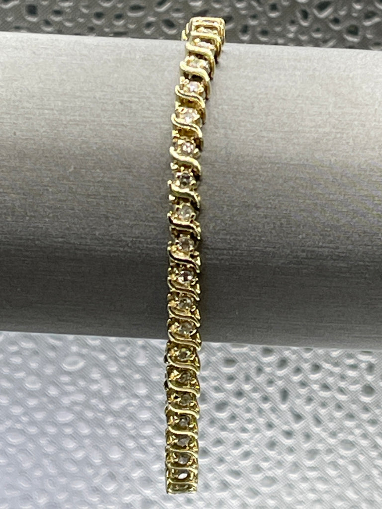 View seven of Ladies 14 Karat Solid Yellow Gold Diamond Tennis Bracelet
