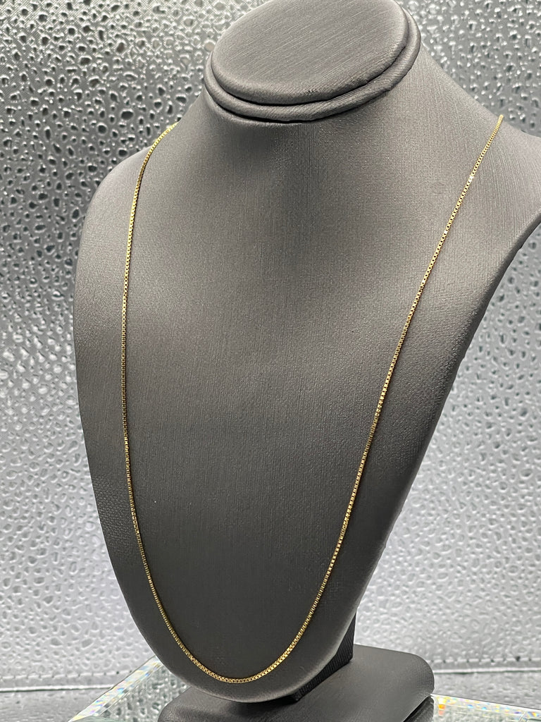 View two of Ladies 10 Karat Solid Yellow and Box Chain