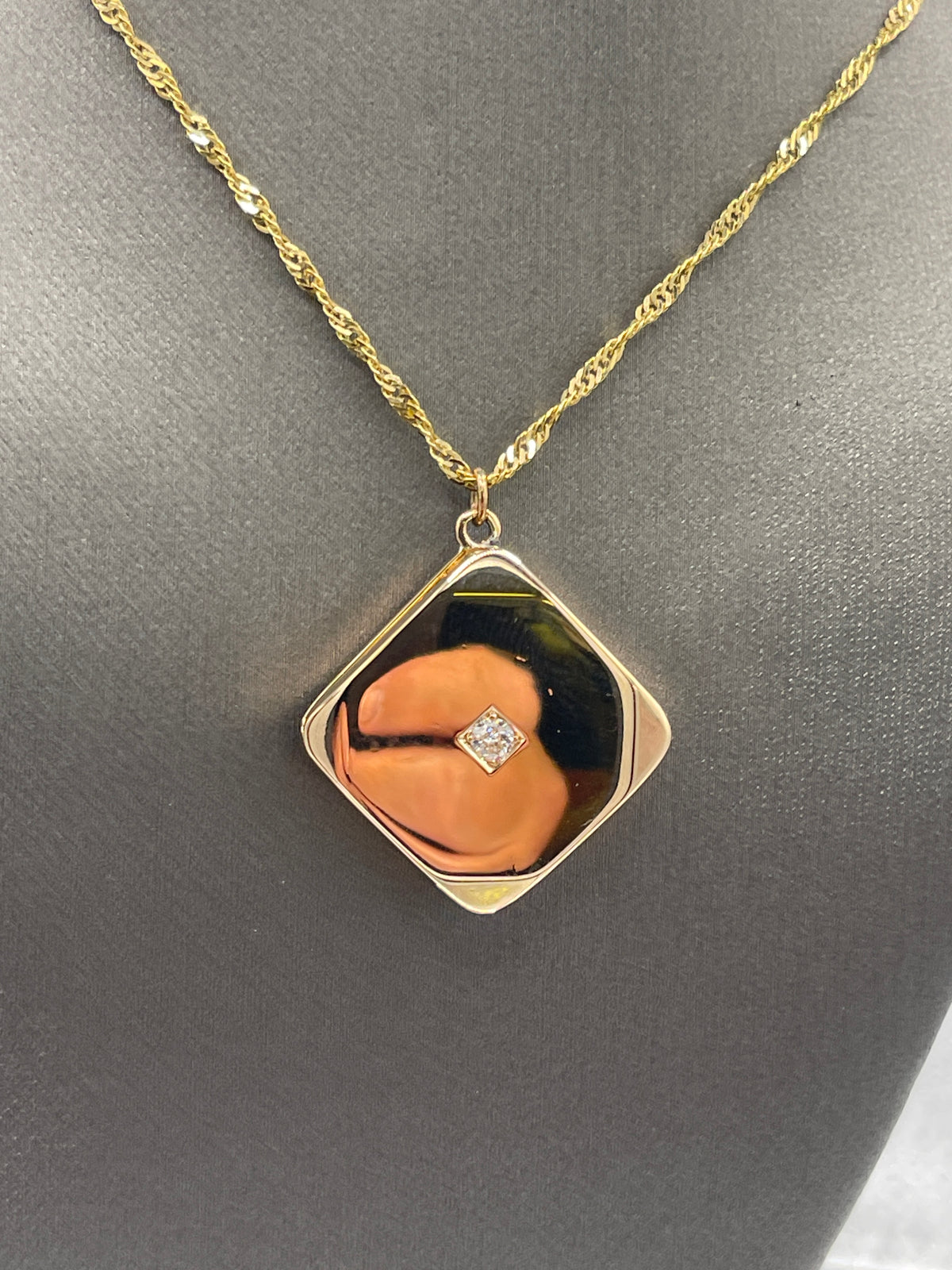 Ladies Antique 14 Karat Solid Yellow Gold and Diamond Locket Pendant