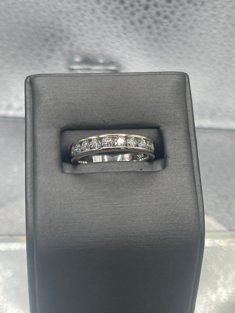 view four of Ladies of Mens 14 Karat Solid White Gold Diamond Band