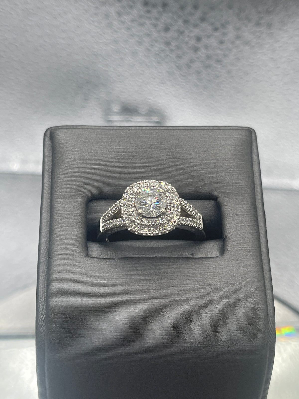 Ladies 14 Karat Solid White Gold Diamond Engagement Ring Set