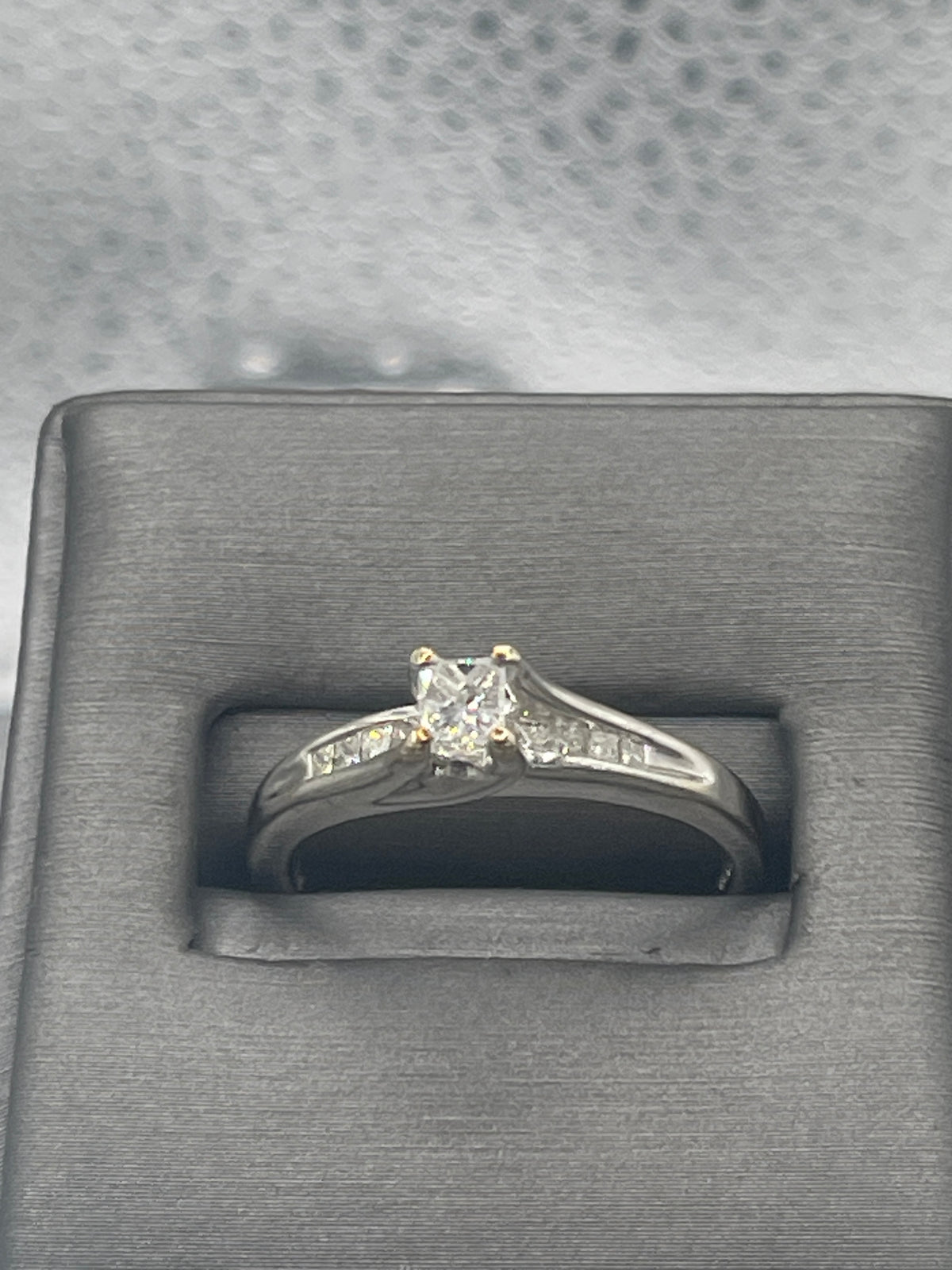 Ladies 14 Karat Solid White Gold Diamond Engagement Ring