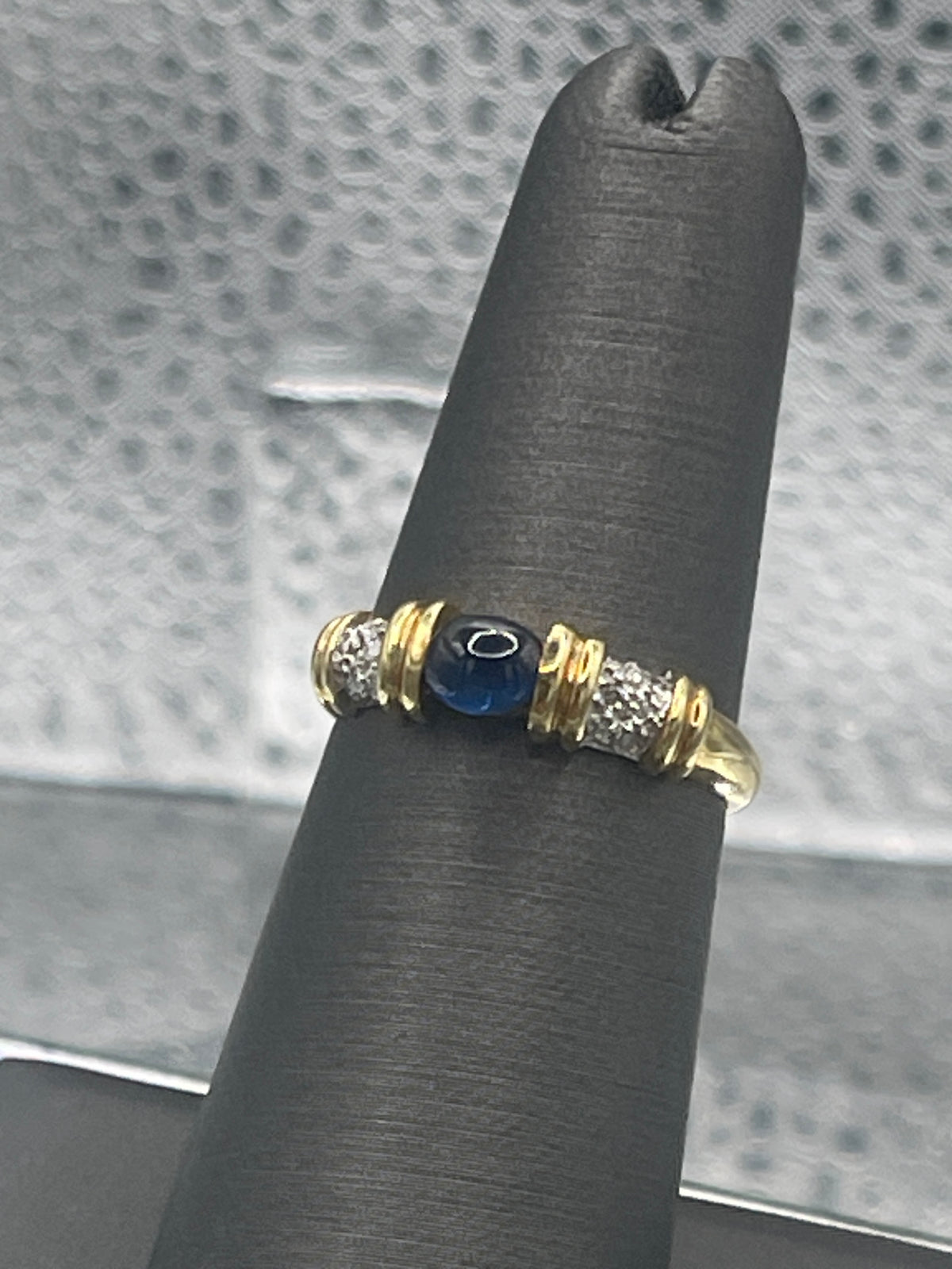 Ladies 14 Karat Solid Yellow Gold Cabochon Blue Sapphire And Diamond Ring