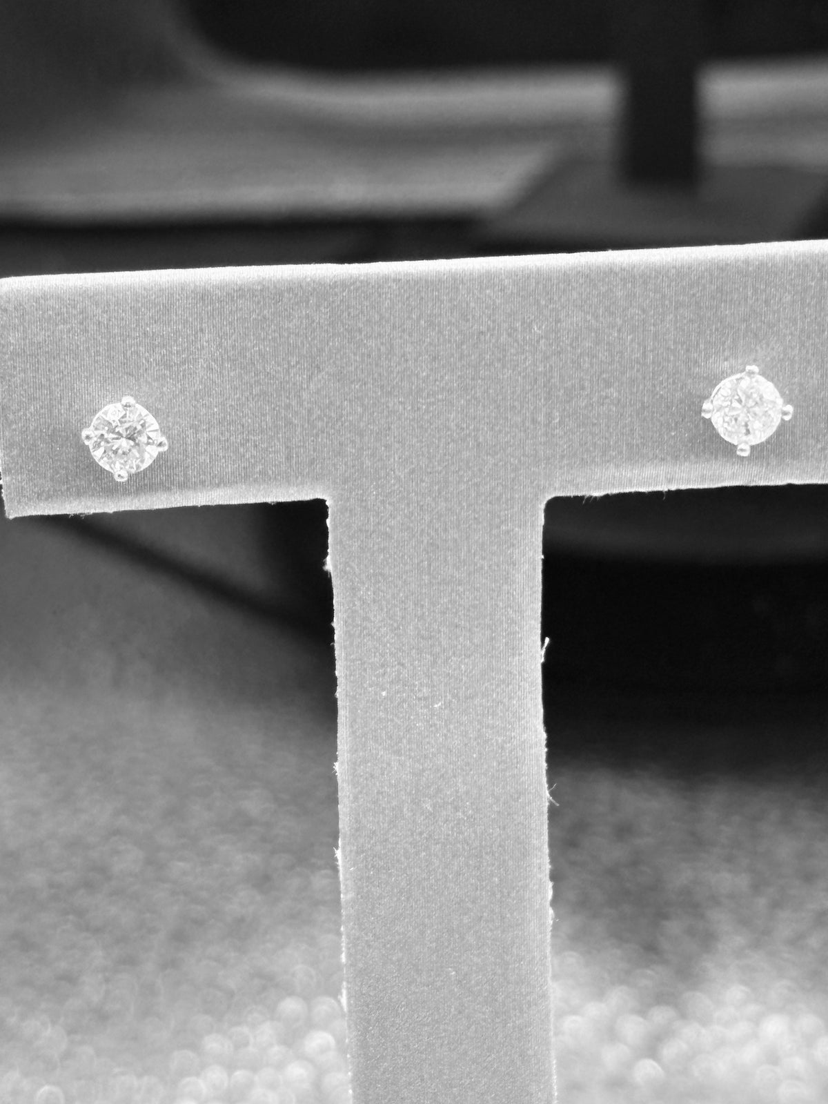 14kt White Gold Ladies martini cup diamond stud screwback earrings-NEW