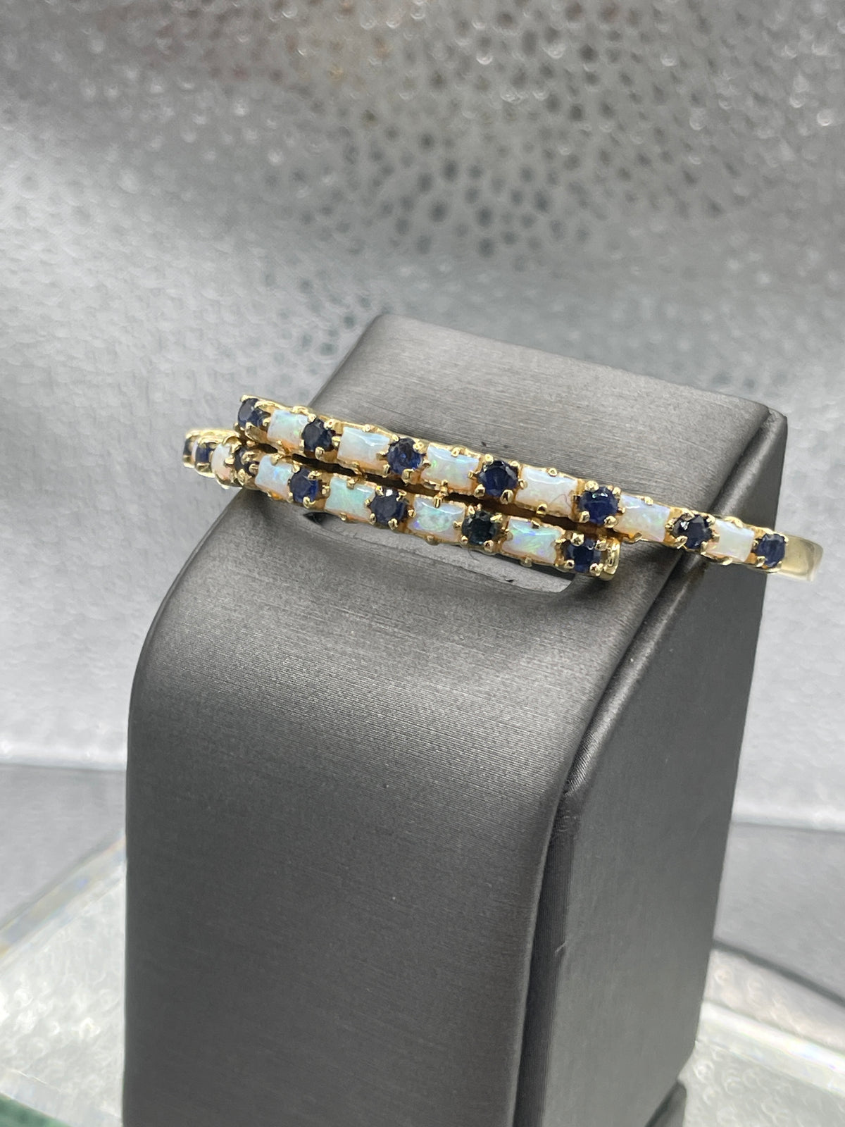 A Fabulous Vintage Ladies 14 Karat Yellow Gold Opal & Sapphire Bangle Bracelet