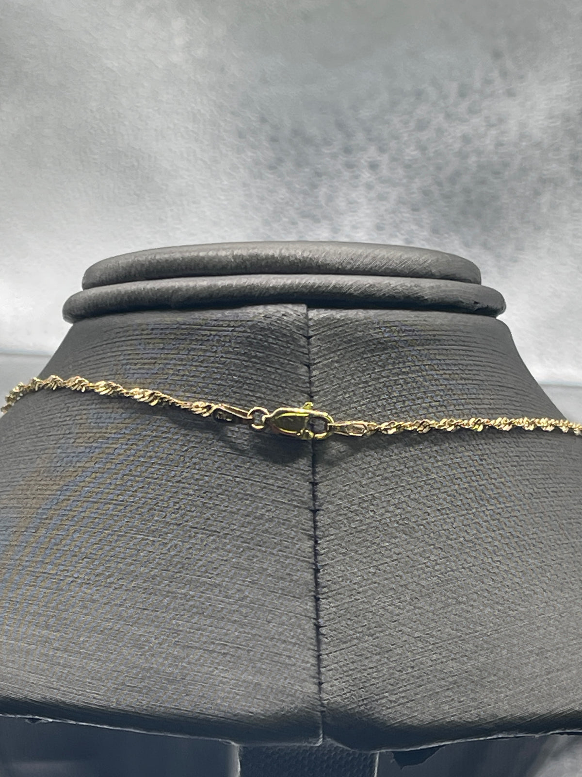 Ladies 14 Karat Yellow Gold Twisted Super Sparkle Chain