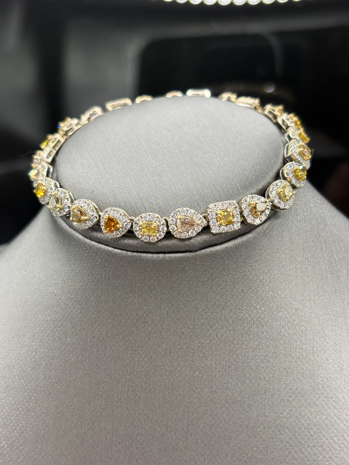 Ladies 18 Karat White Gold Fancy Shape & Color Diamond Bracelet