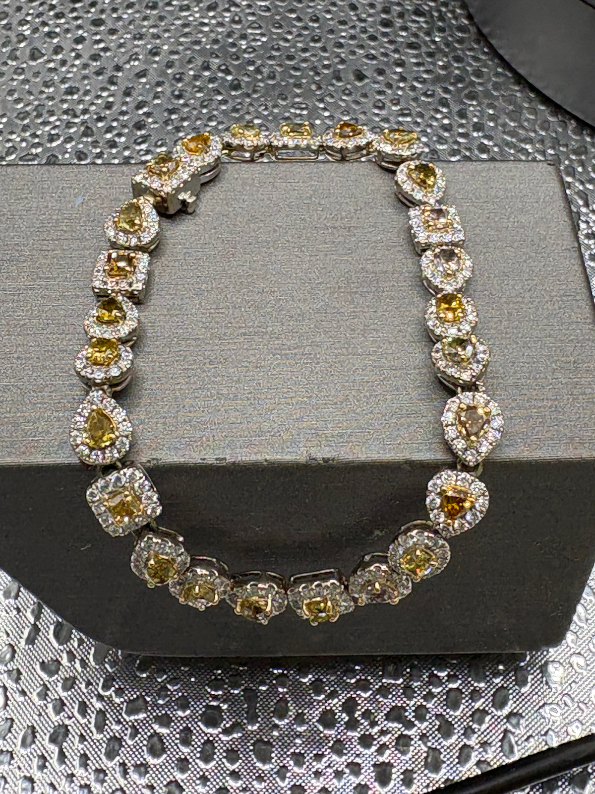 Ladies 18 Karat White Gold Fancy Shape & Color Diamond Bracelet