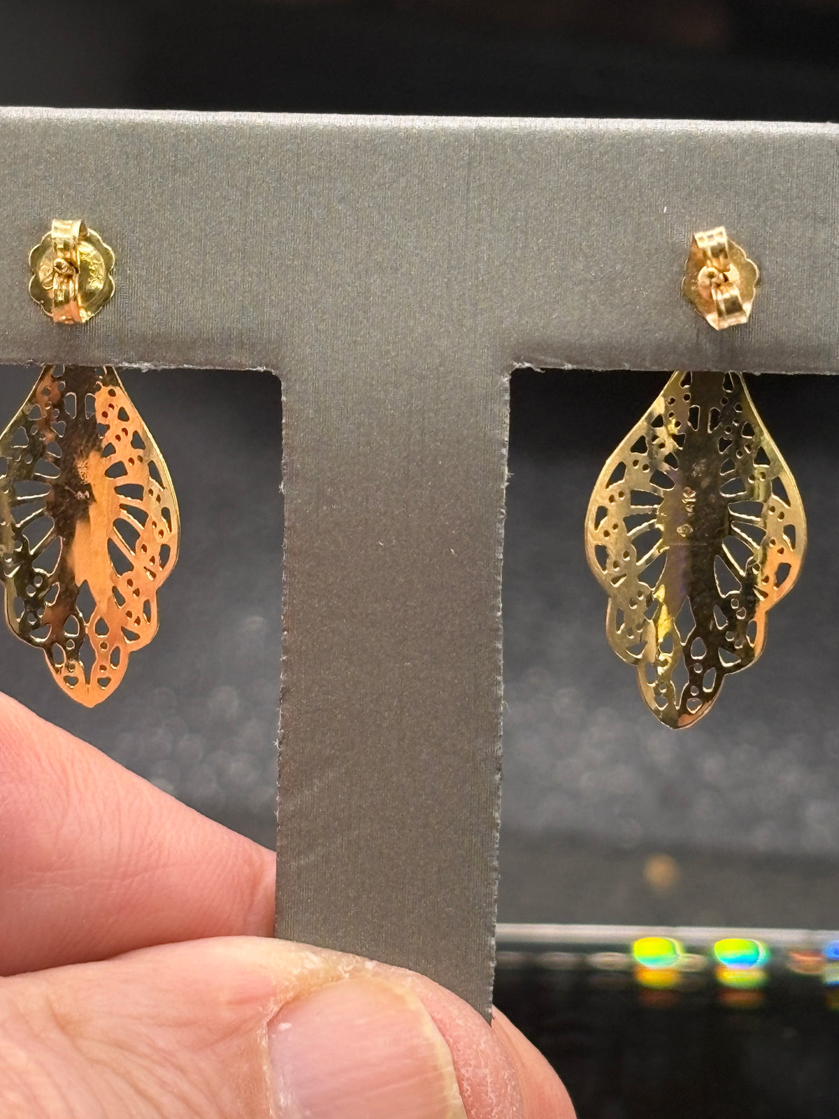 14kt solid yellow gold diamond stud earrings with gold filigree jackets