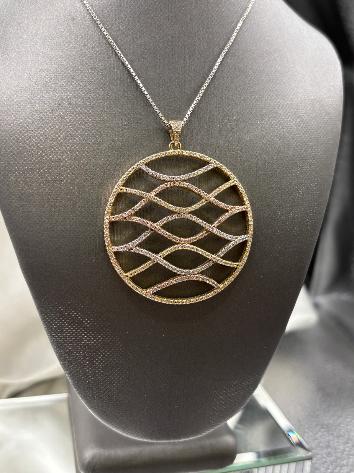 Vintage sterling silver round circle pendant charm multi filigree concentric