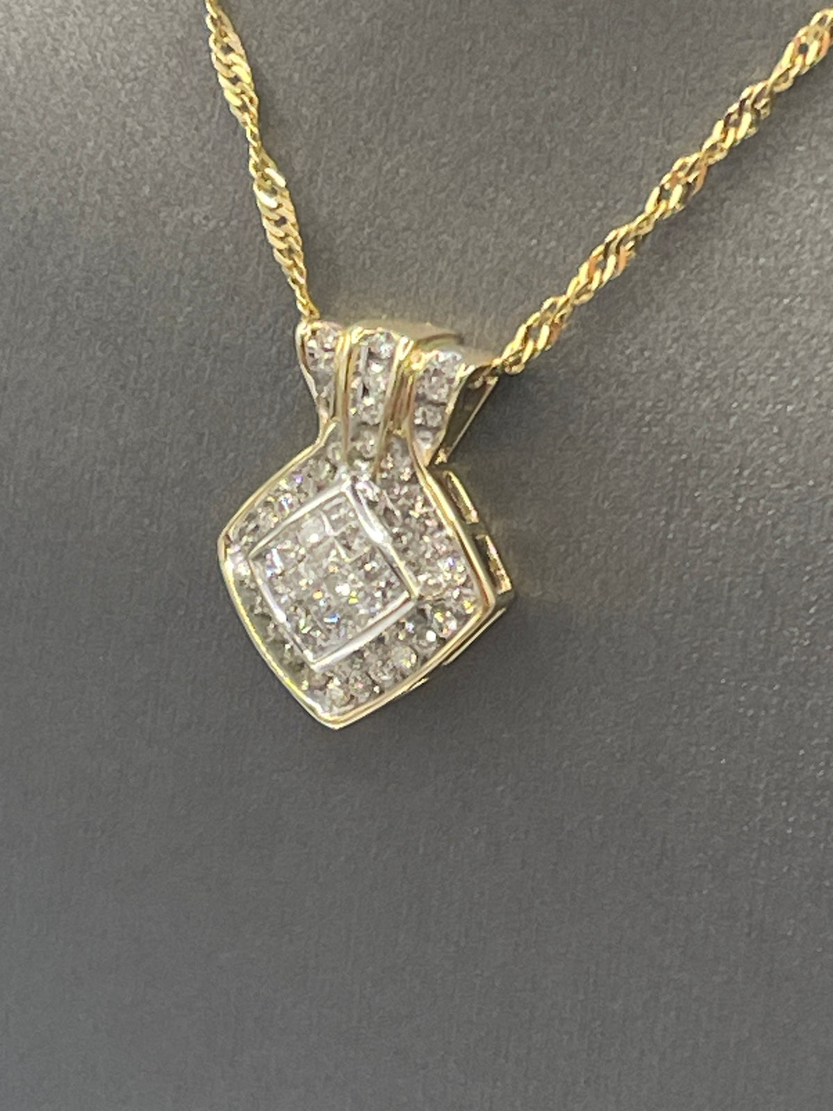 Ladies 10 Karat Yellow Gold Geometric  Diamond Pendant
