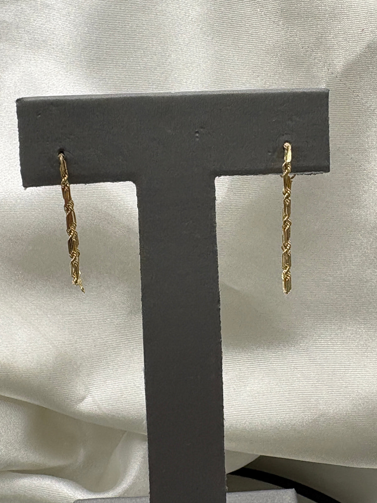14kt solid yellow gold figerope chain earrings