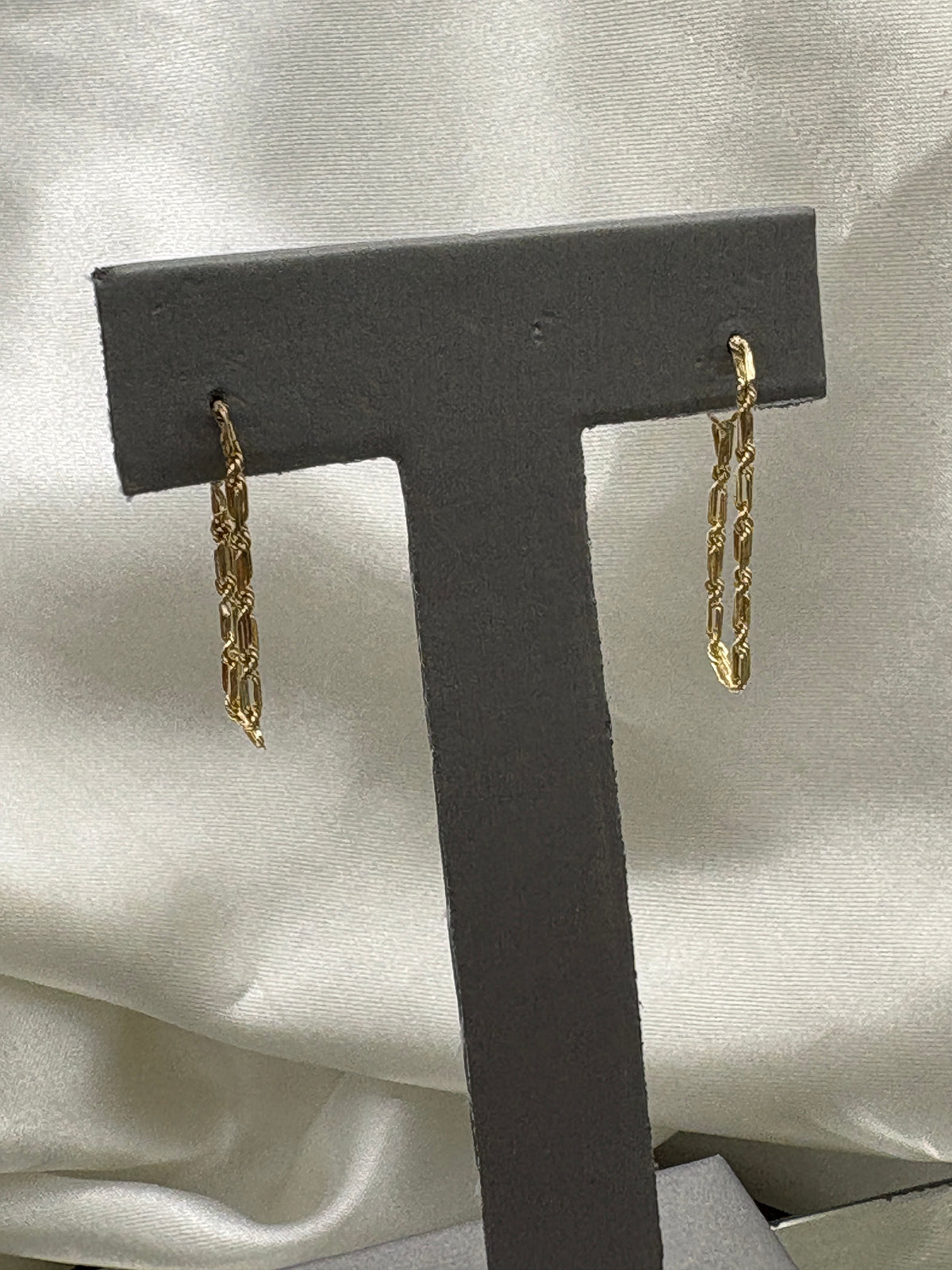 14kt solid yellow gold figerope chain earrings