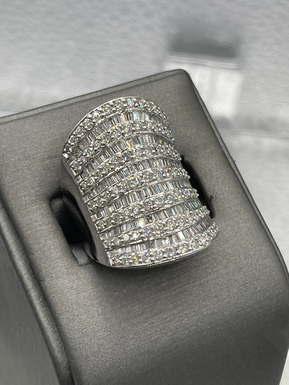 Ladies 14 Karat White Gold Diamond Cocktail Ring