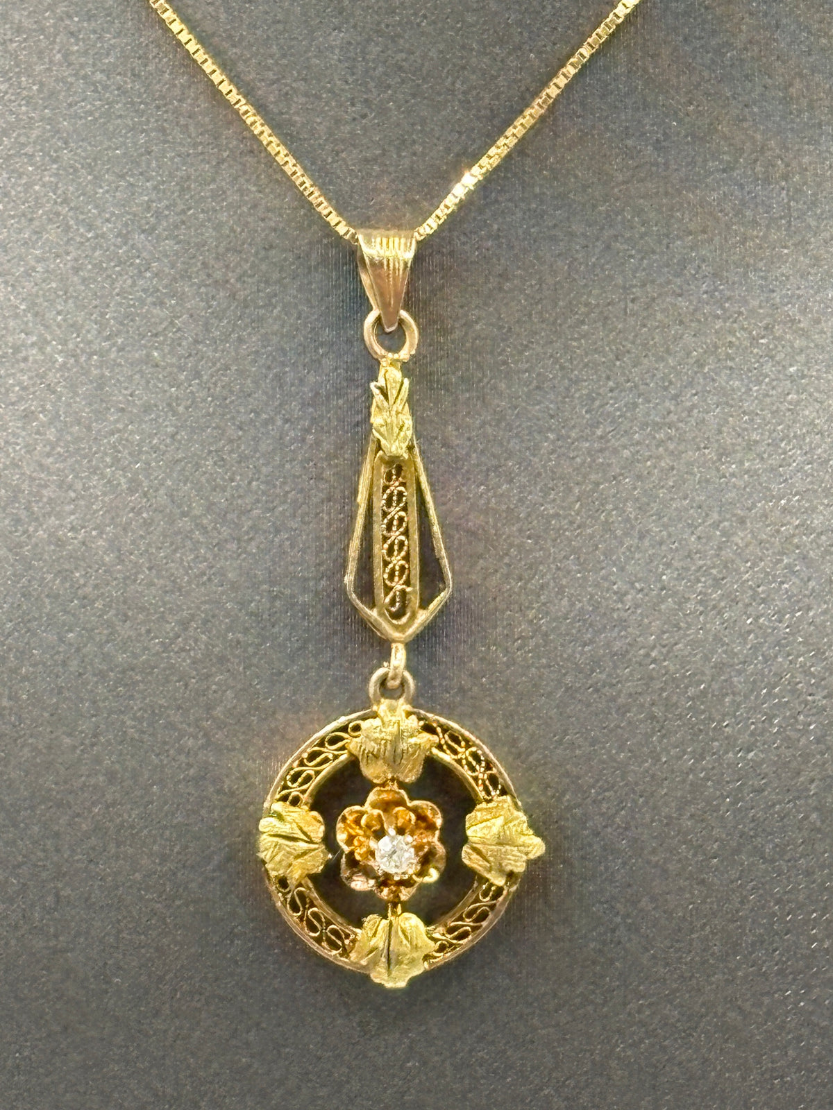 Antique Ladies 14 Karat Yellow Gold Filagree Diamond Pendant