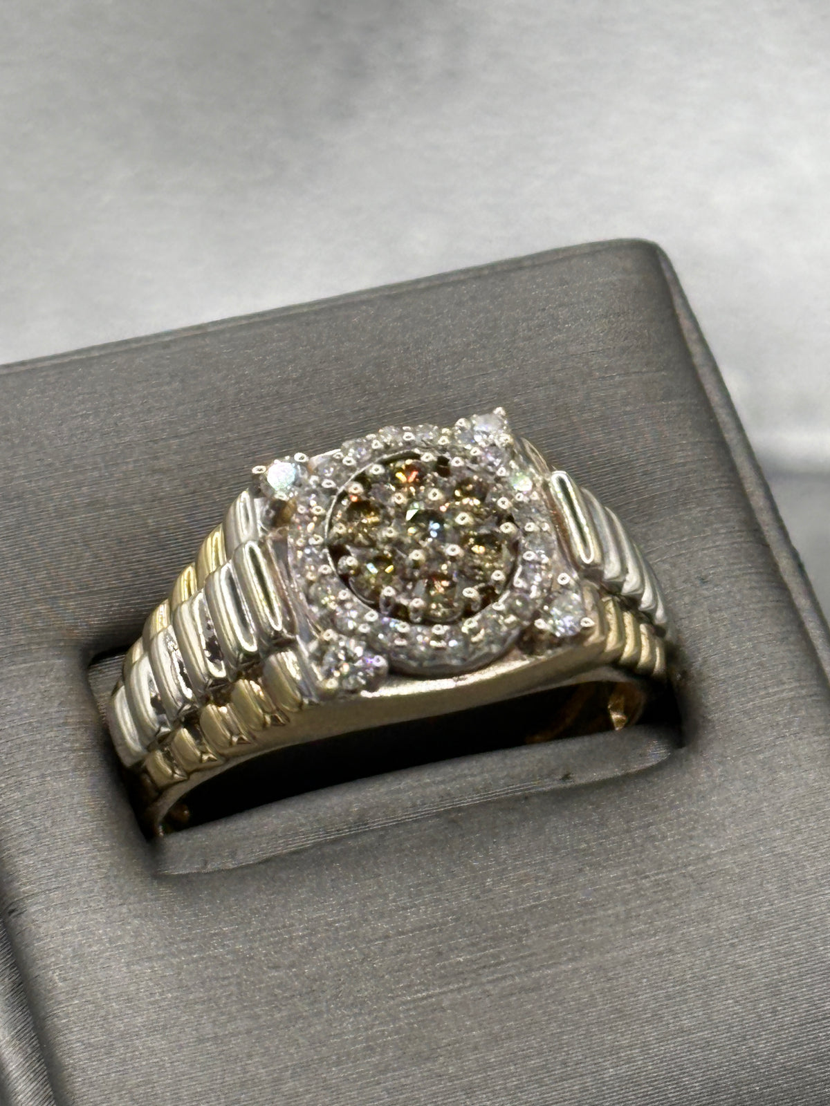 A Fabulous Men’s 10 Karat Two-Tone Gold Diamond Cluster Ring
