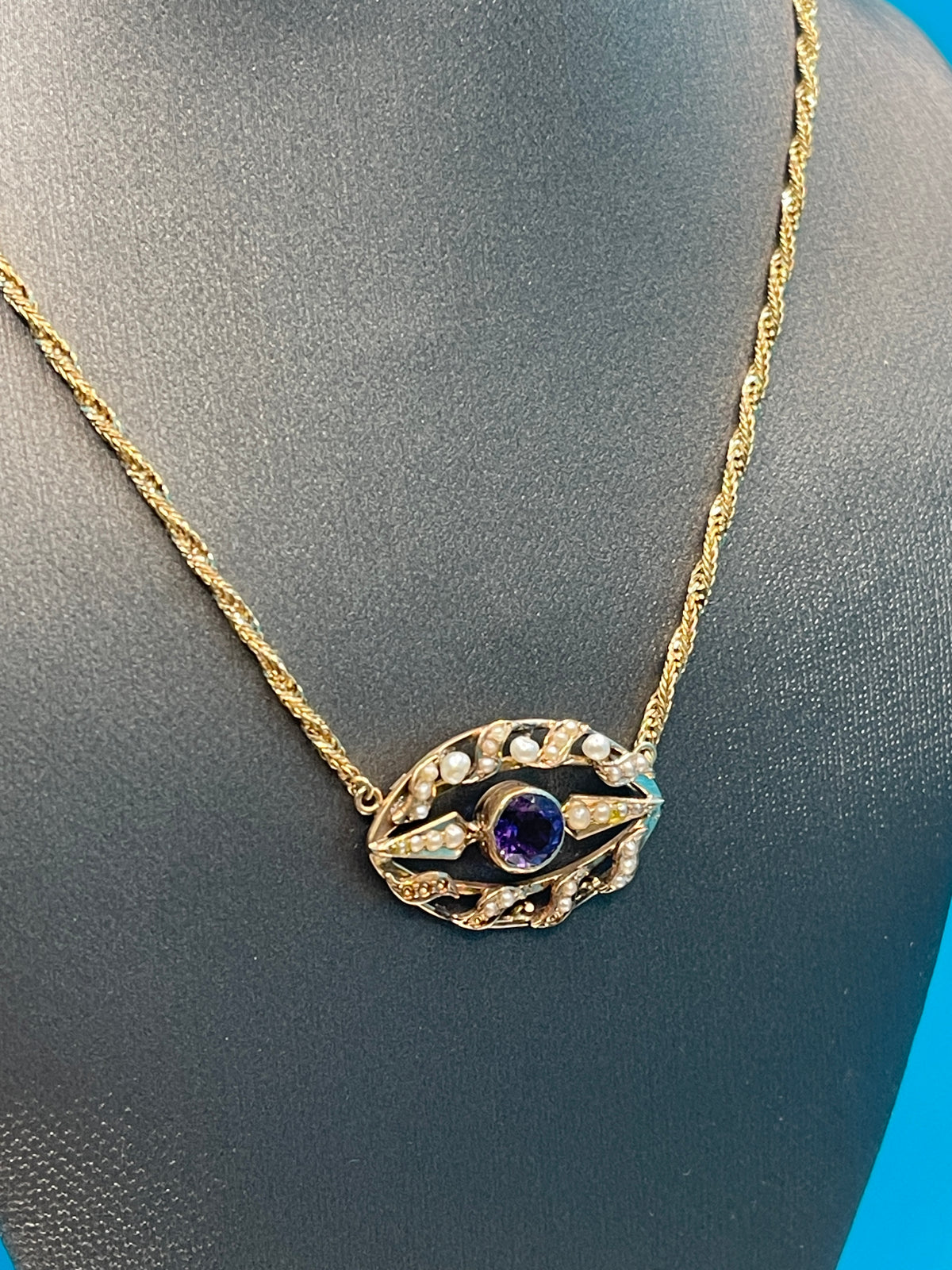 14 Karat Yellow Gold Antique Amethyst & Pearl Necklace