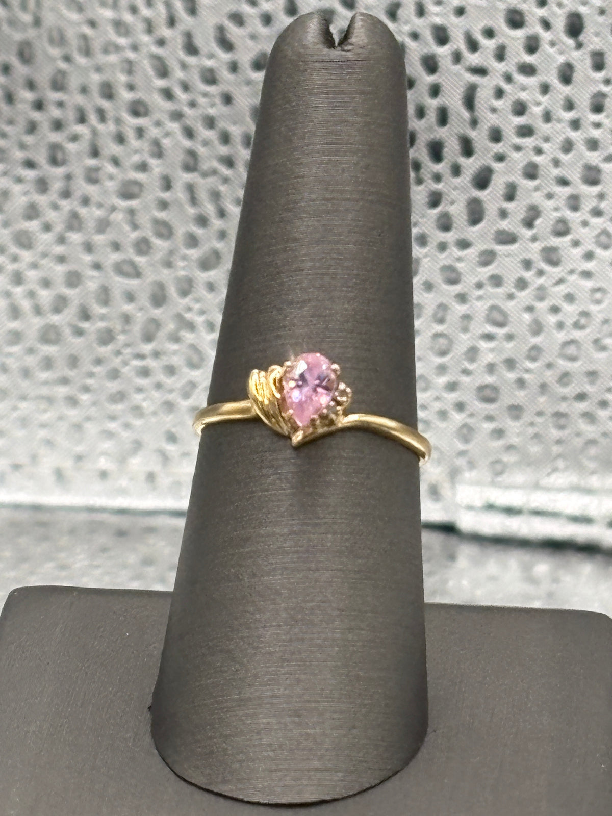 Ladies Precious 10 Karat Yellow Gold Pink Topaz & Diamond Ring