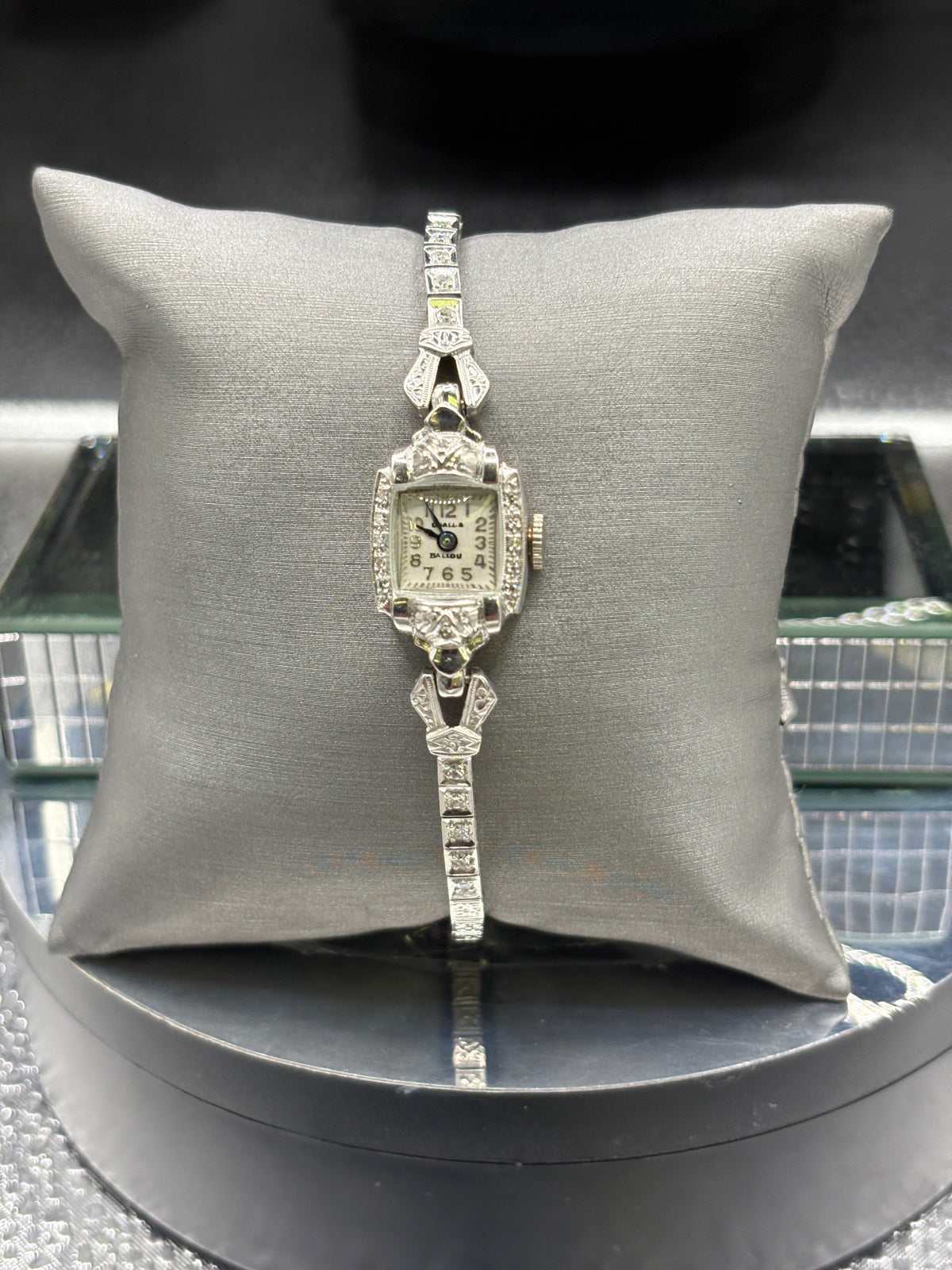 Vintage Udall and Ballou Ladies watch