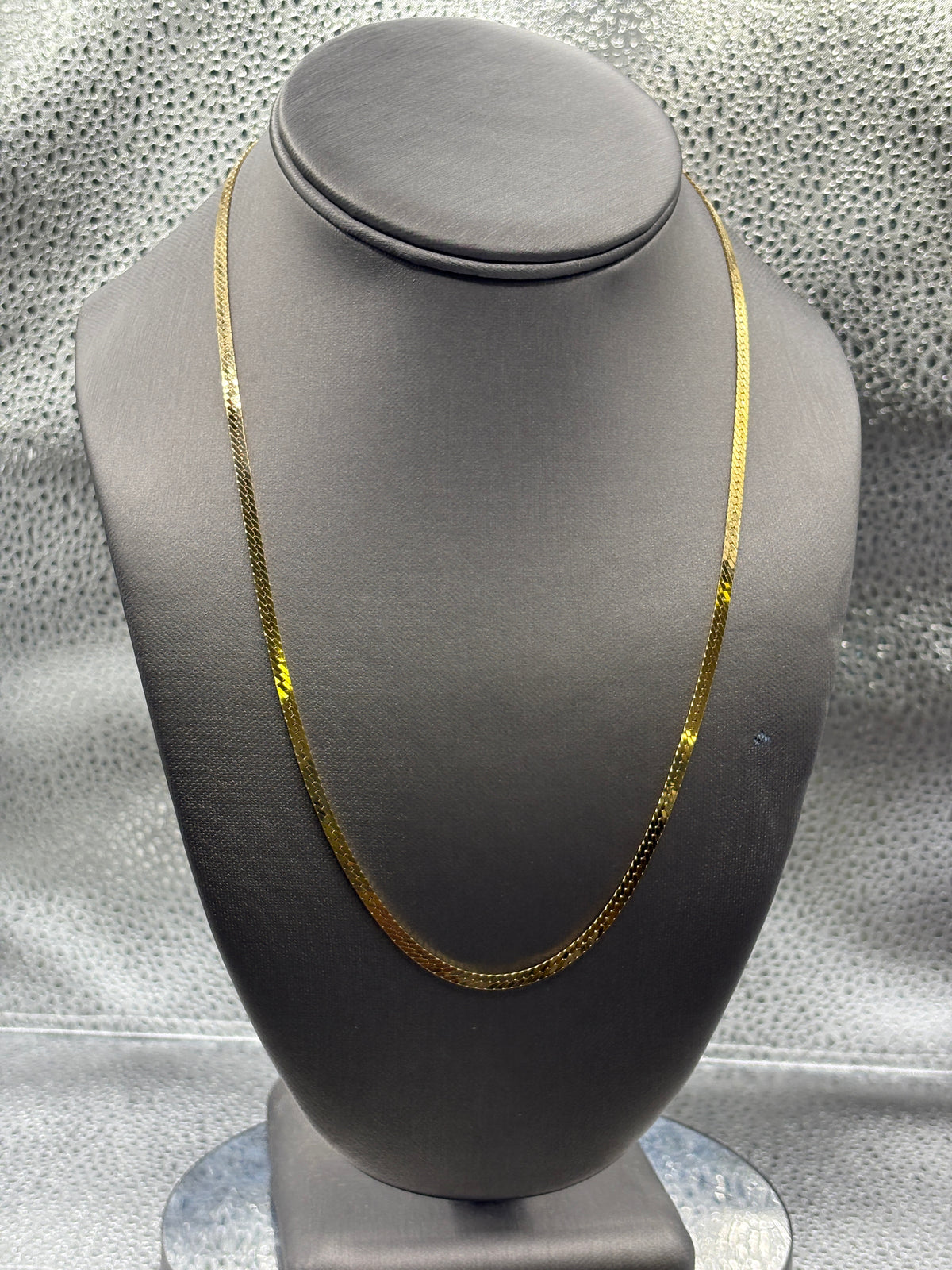 Ladies / Gents 14 Karat Yellow Gold Beveled Herringbone Chain