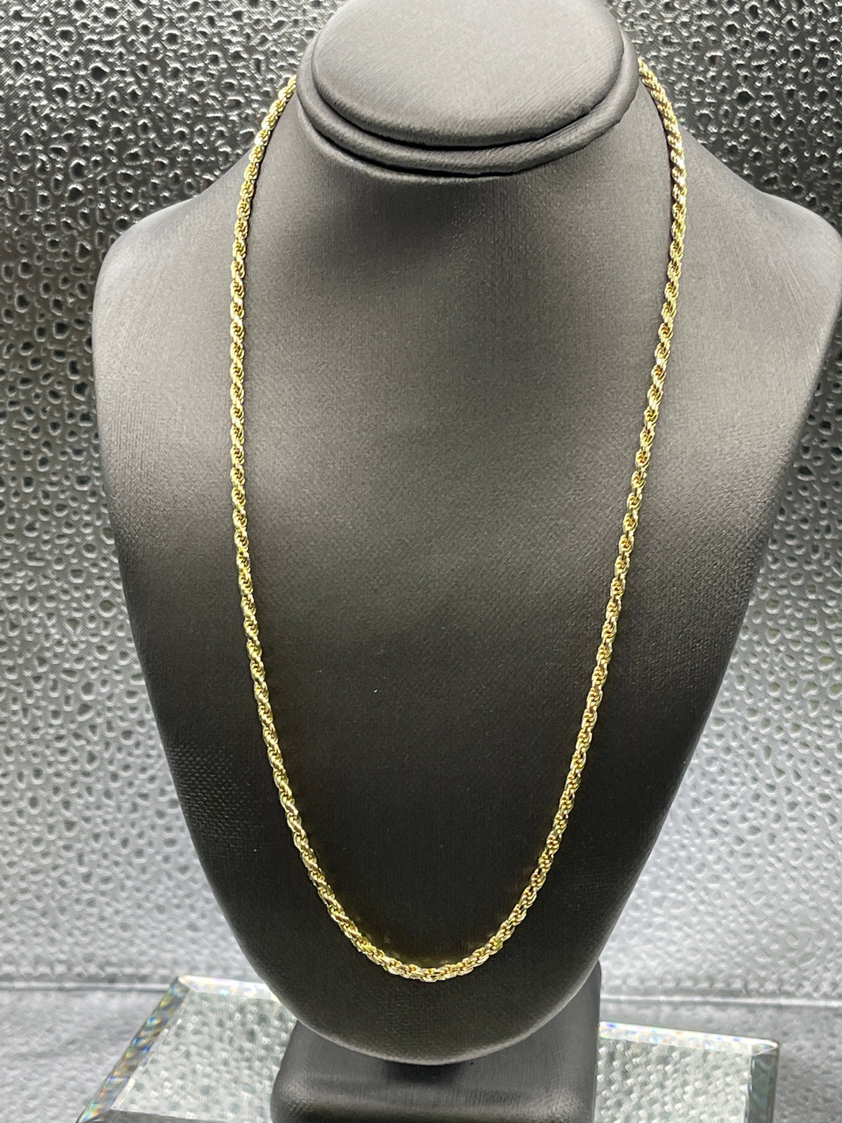 14 Karat Yellow Gold Diamond Cut Solid Rope Chain