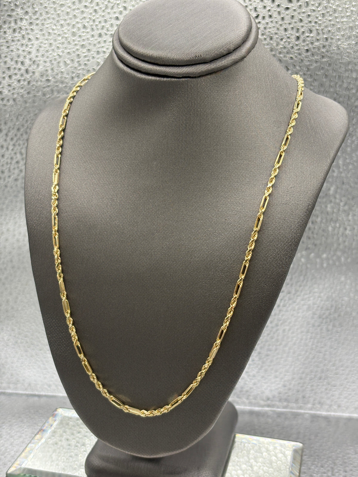 View two of Ladies/ Gents 14 Karat Yellow Gold Solid Figeroe Chain