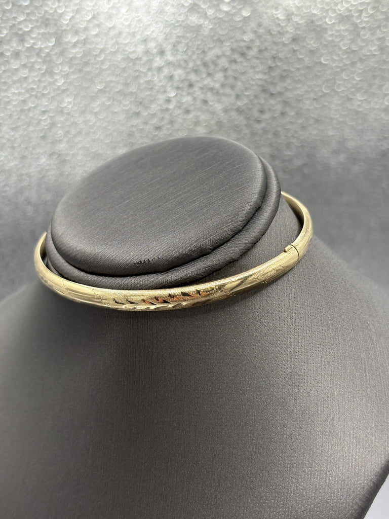 View five of Ladies 14 Karat Yellow Gold Engraved Bangle Bracelet