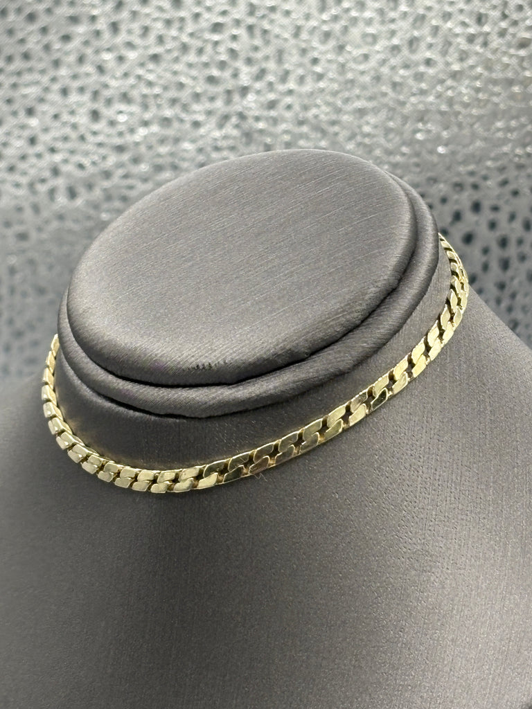 View two of Vintage Ladies/Gents 14 Karat Yellow Gold Solid S-Link Bracelet