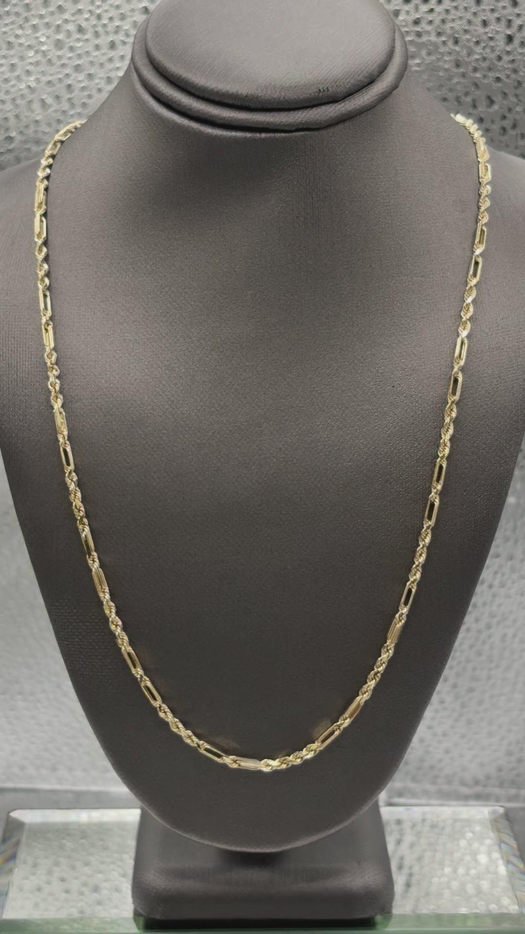 Movie one of Ladies/ Gents 14 Karat Yellow Gold Solid Figeroe Chain