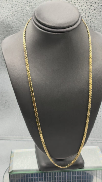 Movie of Ladies/Gents 14 Karat Yellow Gold Zig Zag Box Chain