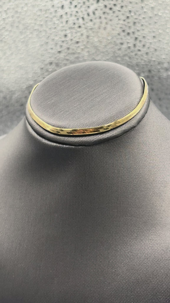 14 Karat Yellow Gold Ladies Beveled Herringbone Bracelet
