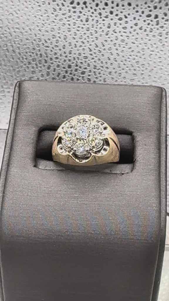 14 Karat Yellow Gold Ladies/Gents Diamond Cluster Ring