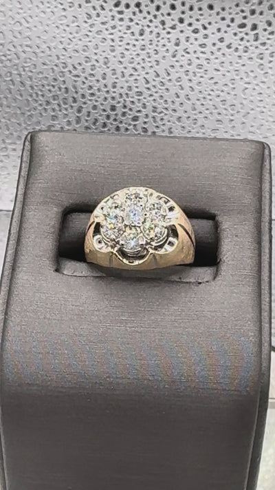 14 Karat Yellow Gold Ladies/Gents Diamond Cluster Ring
