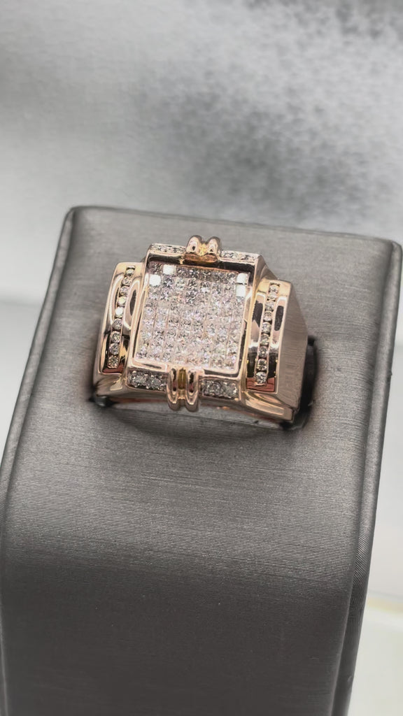 Movie of Ladies / Gents 14 Karat Rose Gold Diamond Statement Ring
