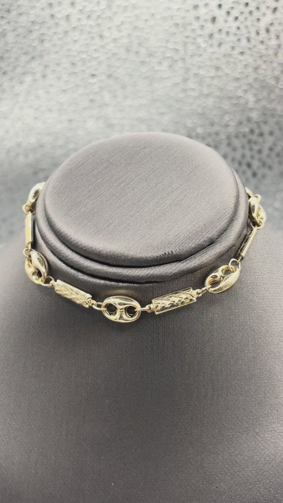 14 Karat Yellow Gold Ladies Di-Cut Multi Style Link Bracelet