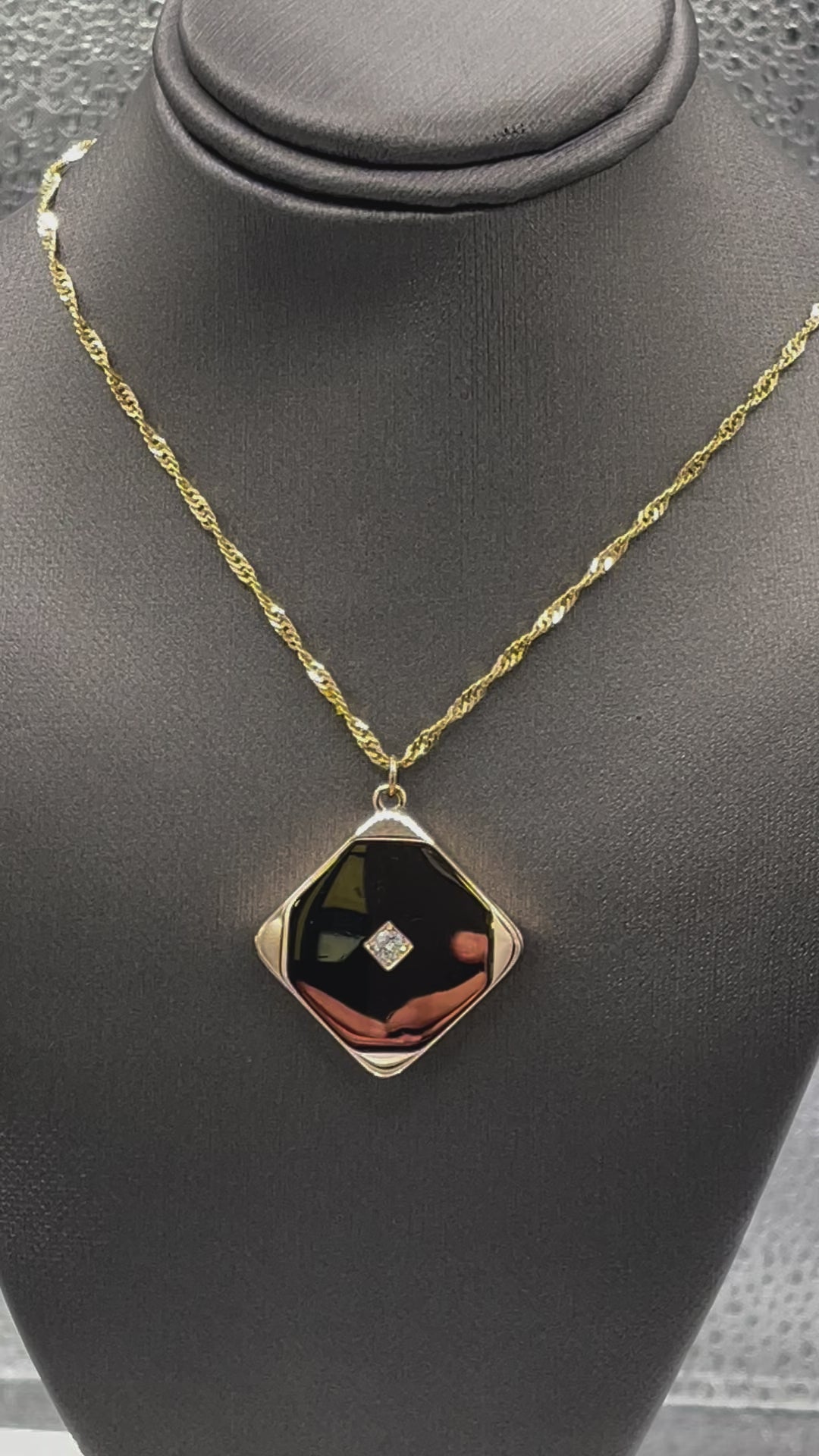 Ladies Antique 14 Karat Solid Yellow Gold and Diamond Locket Pendant