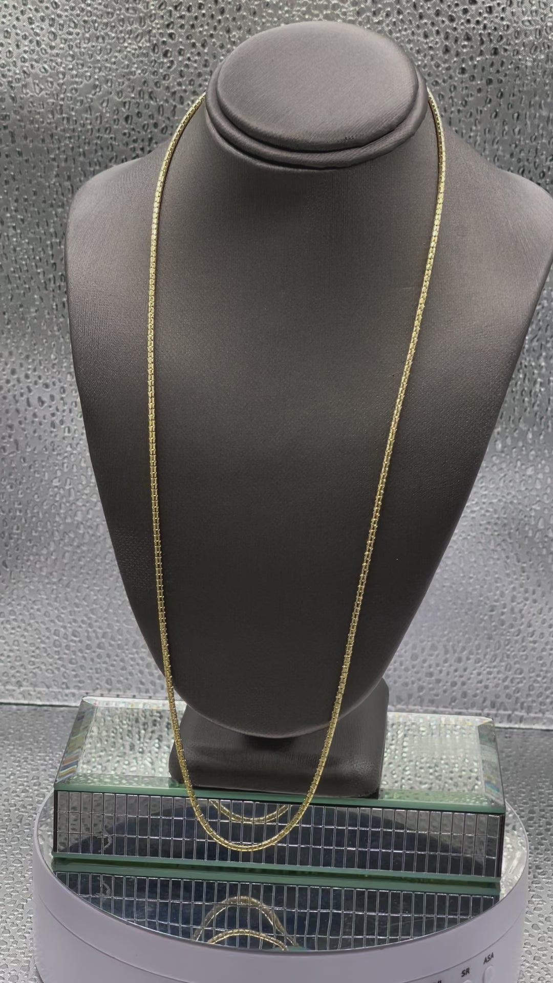 Movie of Ladies or Gents 14 Karat Solid Yellow Gold Snake Chain
