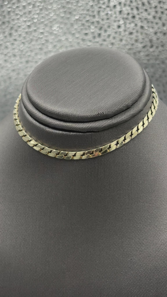 Movie of Vintage Ladies/Gents 14 Karat Yellow Gold Solid S-Link Bracelet