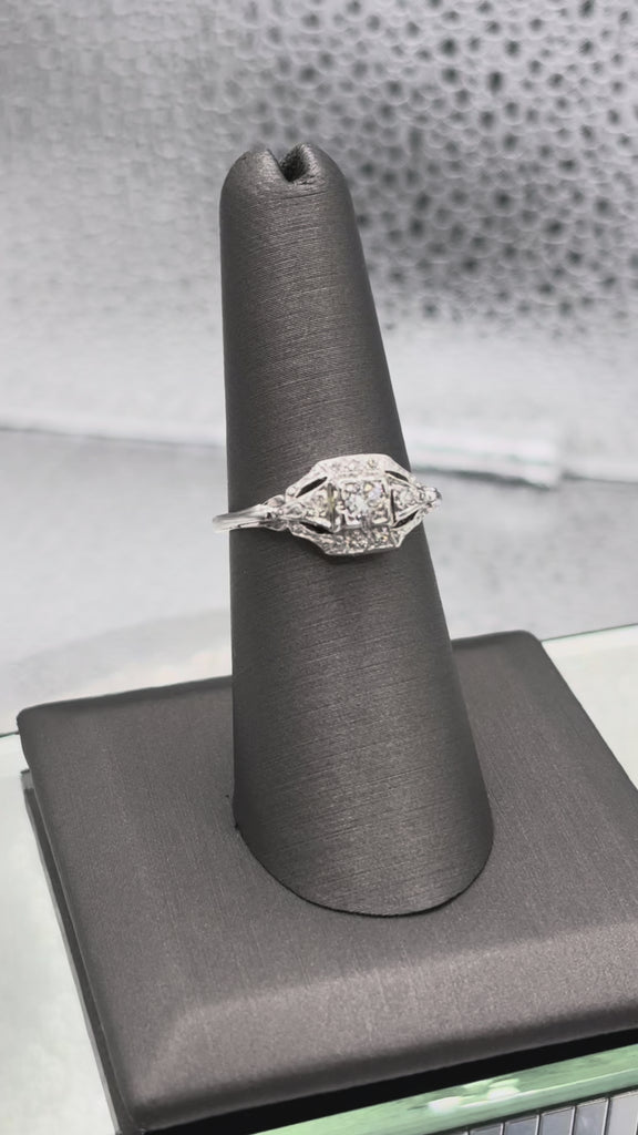 Movie of Antique Ladies Platinum Diamond Filagre Ring