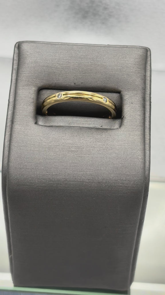 Ladies/Gents 18 Karat Yellow Gold Diamond Band