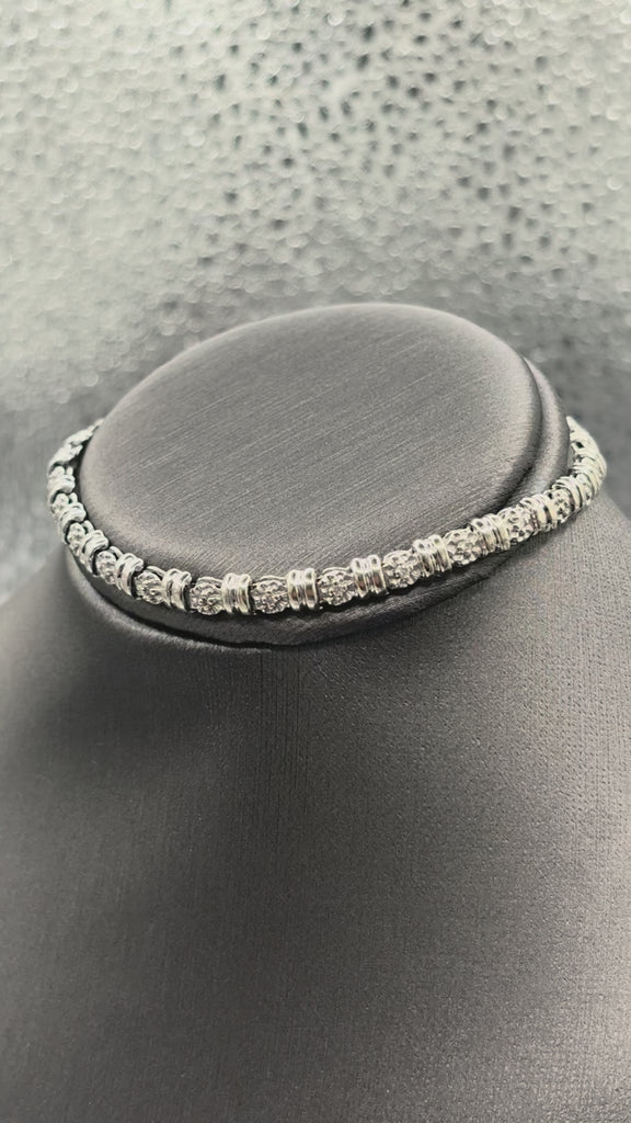10 Karat White Gold Ladies Diamond Tennis Style Link Bracelet